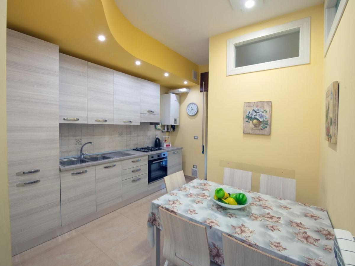 Pompei Center Life Atmosphere 外观 照片