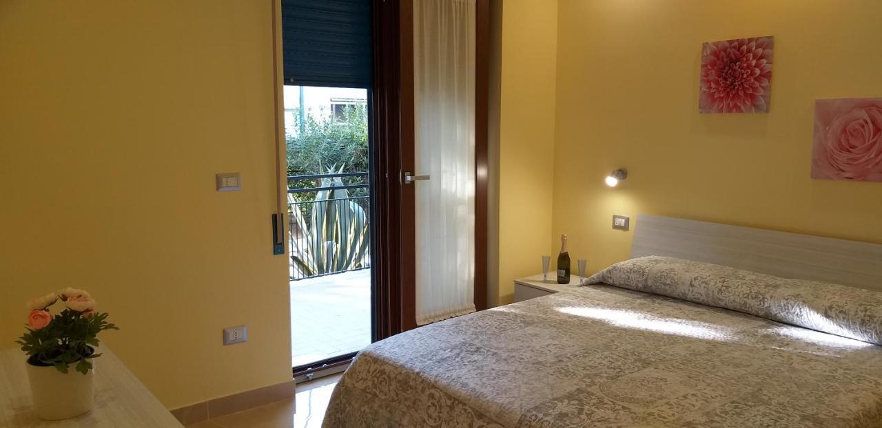 Pompei Center Life Atmosphere 外观 照片